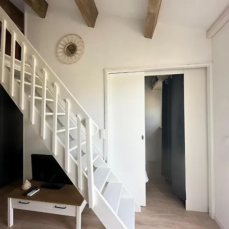 בית נופש Maisonnette Bord De Lagune Et St Cyprien