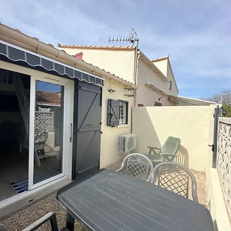 Maisonnette Bord De Lagune Et St Cyprien בית נופש
